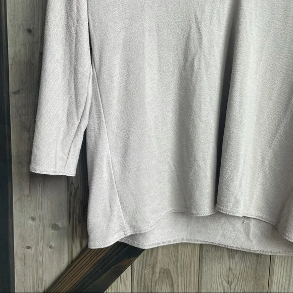 Wilfred Free v-neck gray blouse size xs - Picture 3 of 10